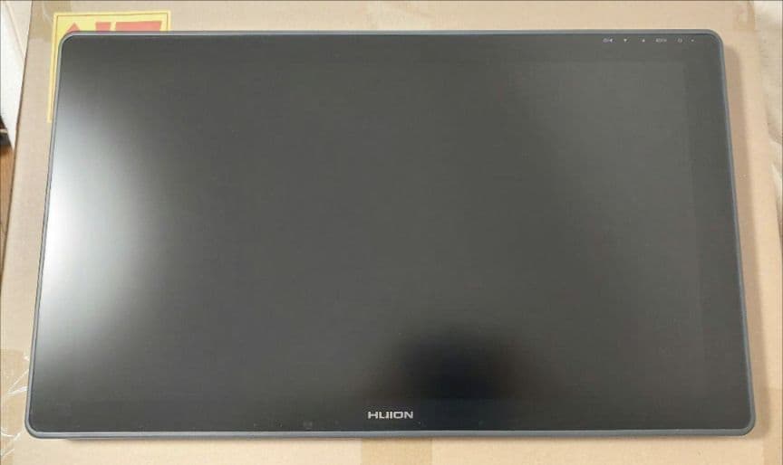 HUION デジタルペンタブレット 本体と付属品
