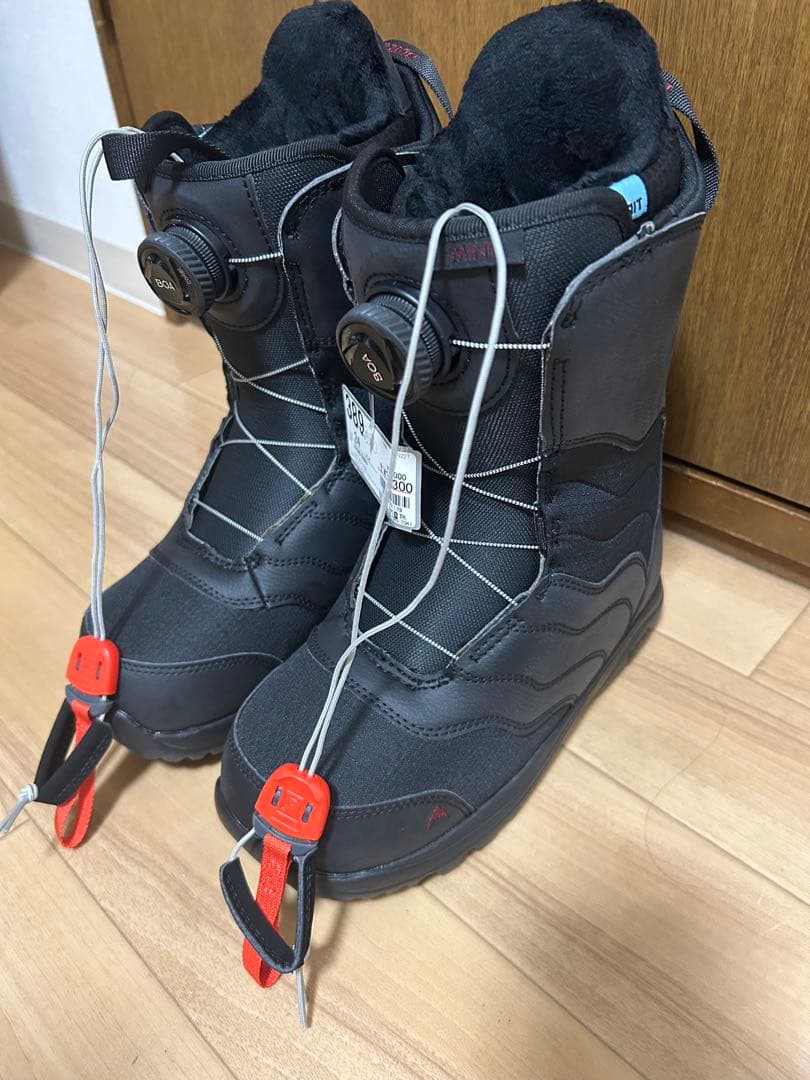 【新品未使用】BURTON スノーボードブーツ W22JP-215361