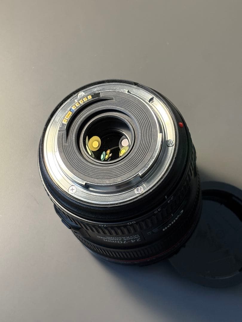 Canon EF 24-70mm f/4 IS USM ズームレンズ