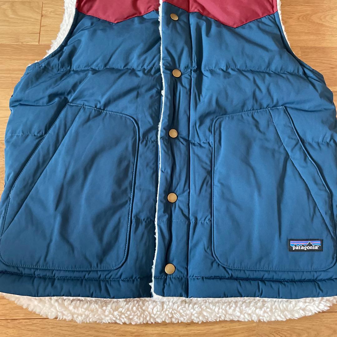 【新品未使用】Patagonia（パタゴニア）リバーシブル ビビー ダウンベスト