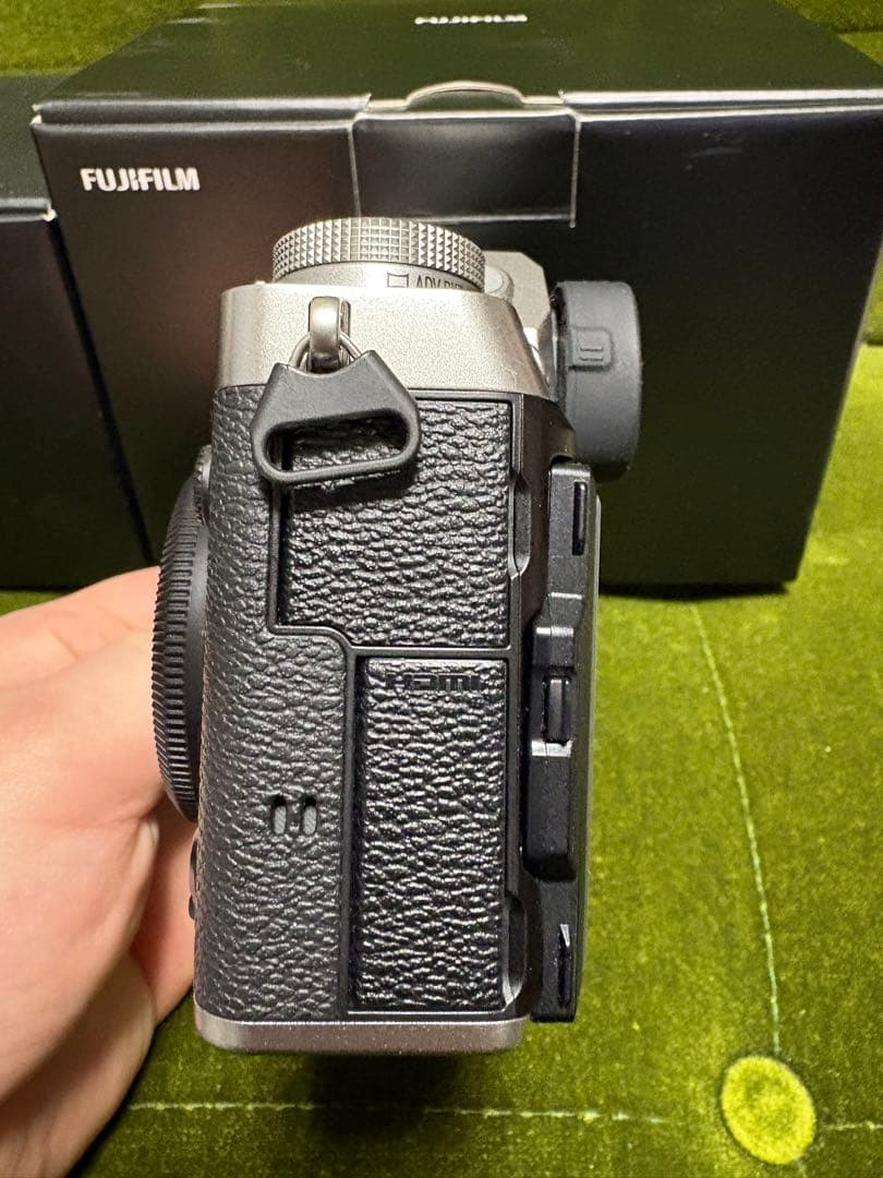 FUJIFILM X-T5 シルバー 本体