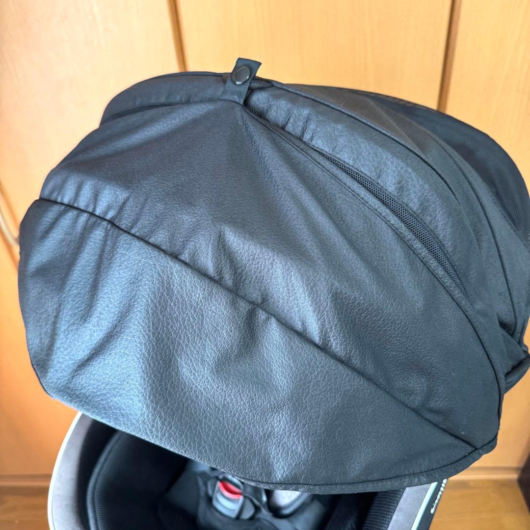 Combi クルムーヴ スマート ISOFIX エッグショック　ブラック