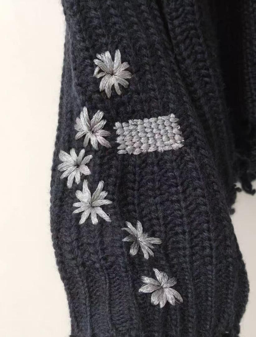 doublet WISH フラワーエンブロイダリー ジップニット M