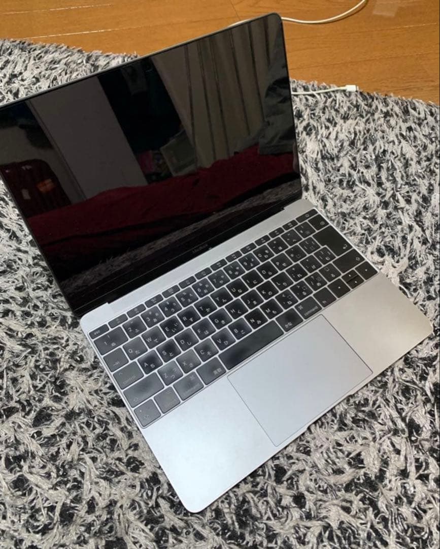 Apple MacBook 12インチ　2017年　Core i5 8GB