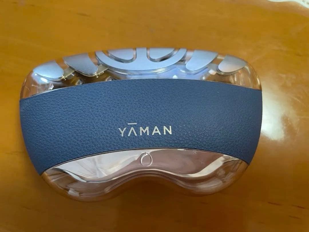 YAMAN ヤーマン　美顔器 リフトロジー　新品美容液付き