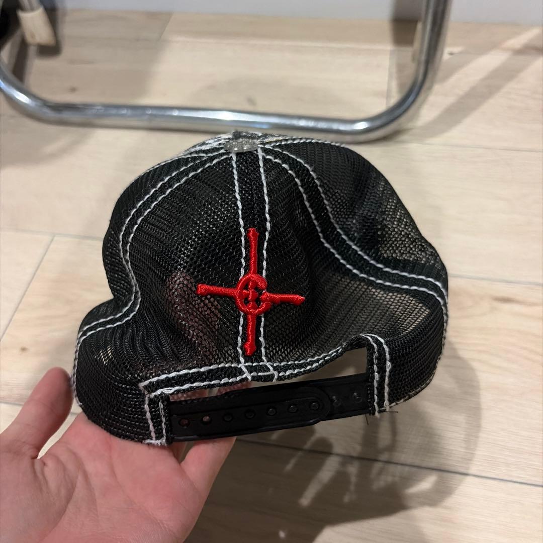 鷲刺繍 カモフラージュ トラッカーキャップ chito