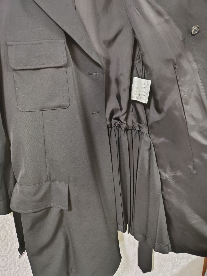 コムデギャルソン 　テーラードジャケット ブラック！