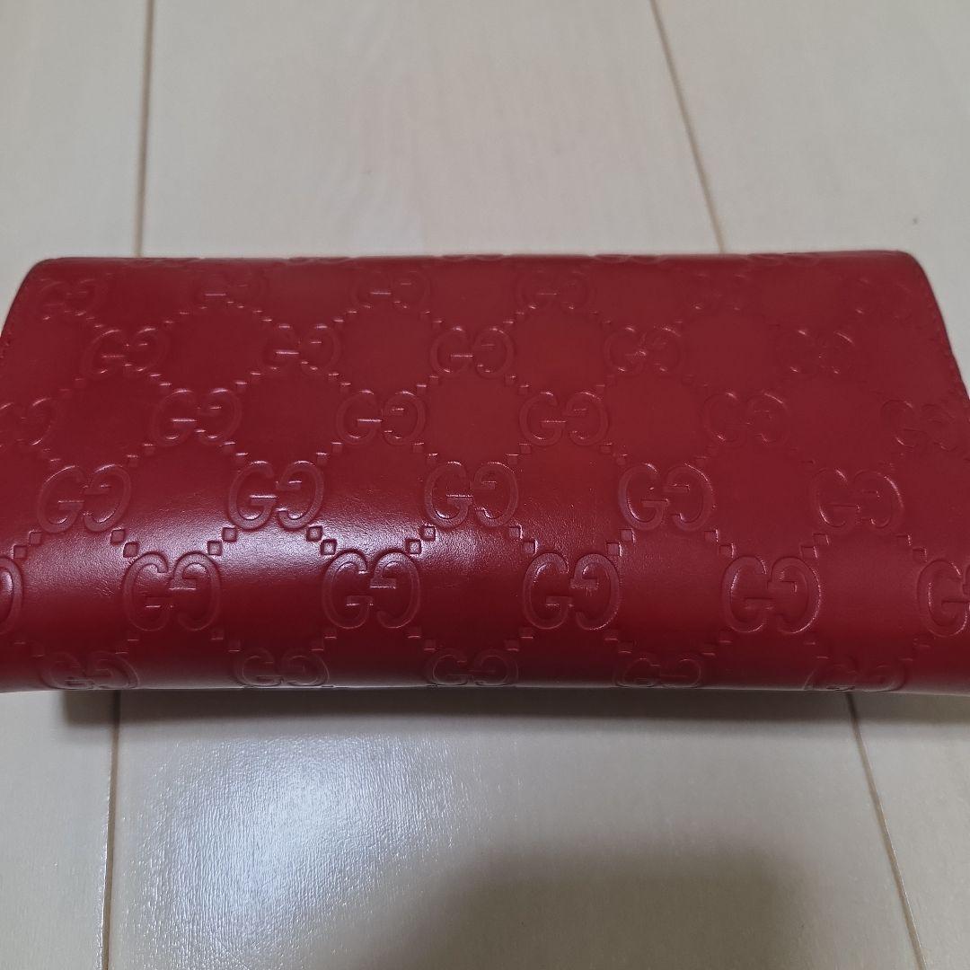 A*K様 GUCCI エンボスロゴ 長財布 赤