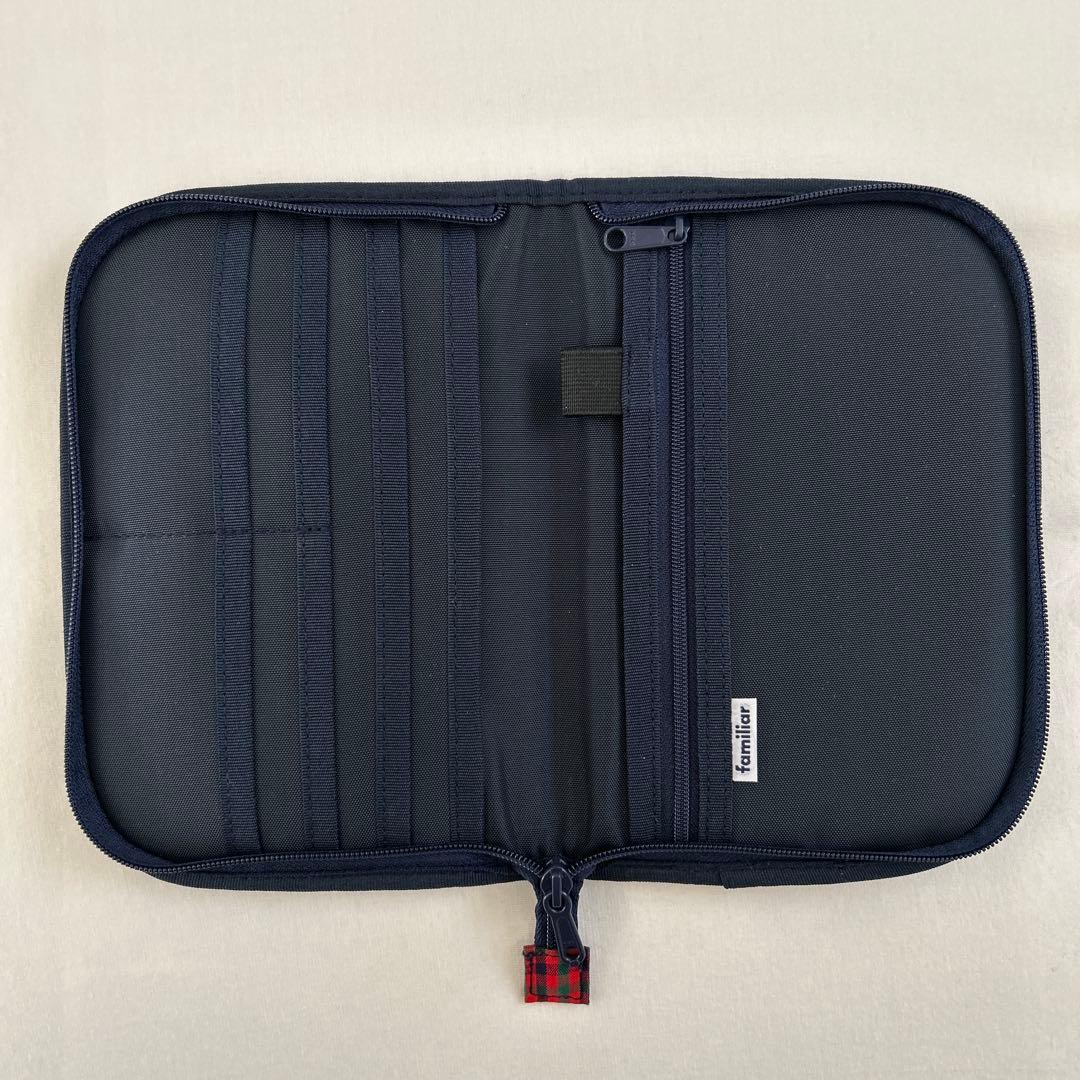 【新品】familiar チェック柄ポーチ 母子手帳ケース 001