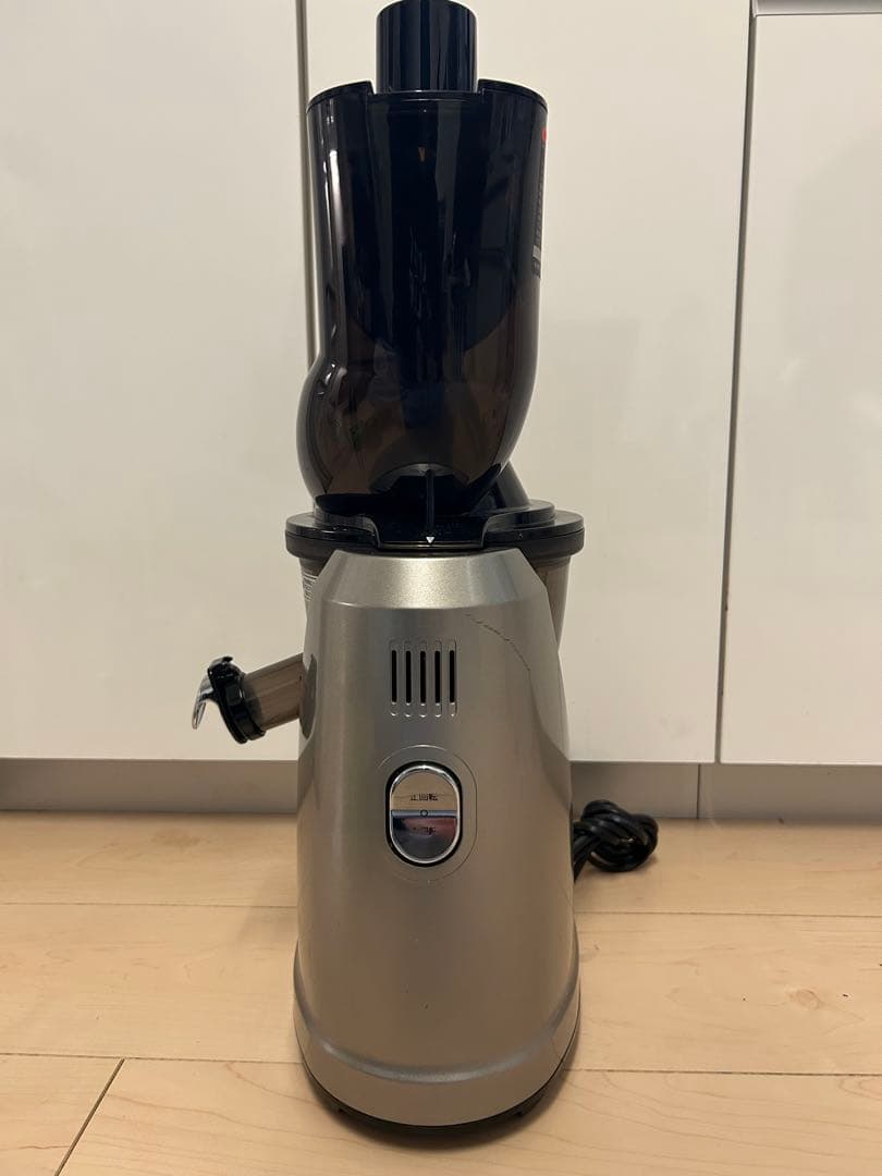 クビンス ホールスロージューサー Kuvings EVO-800 (シルバー)