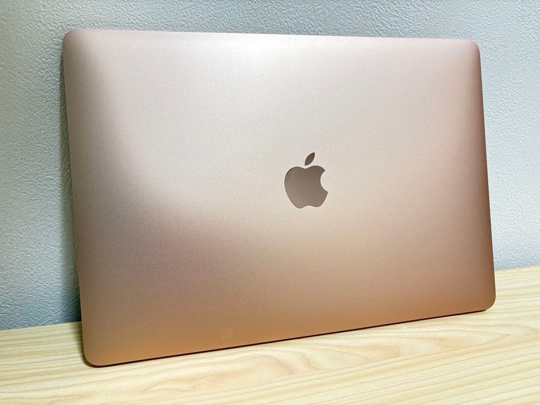 【美品】2020 MacBook Air 13インチ ゴールド