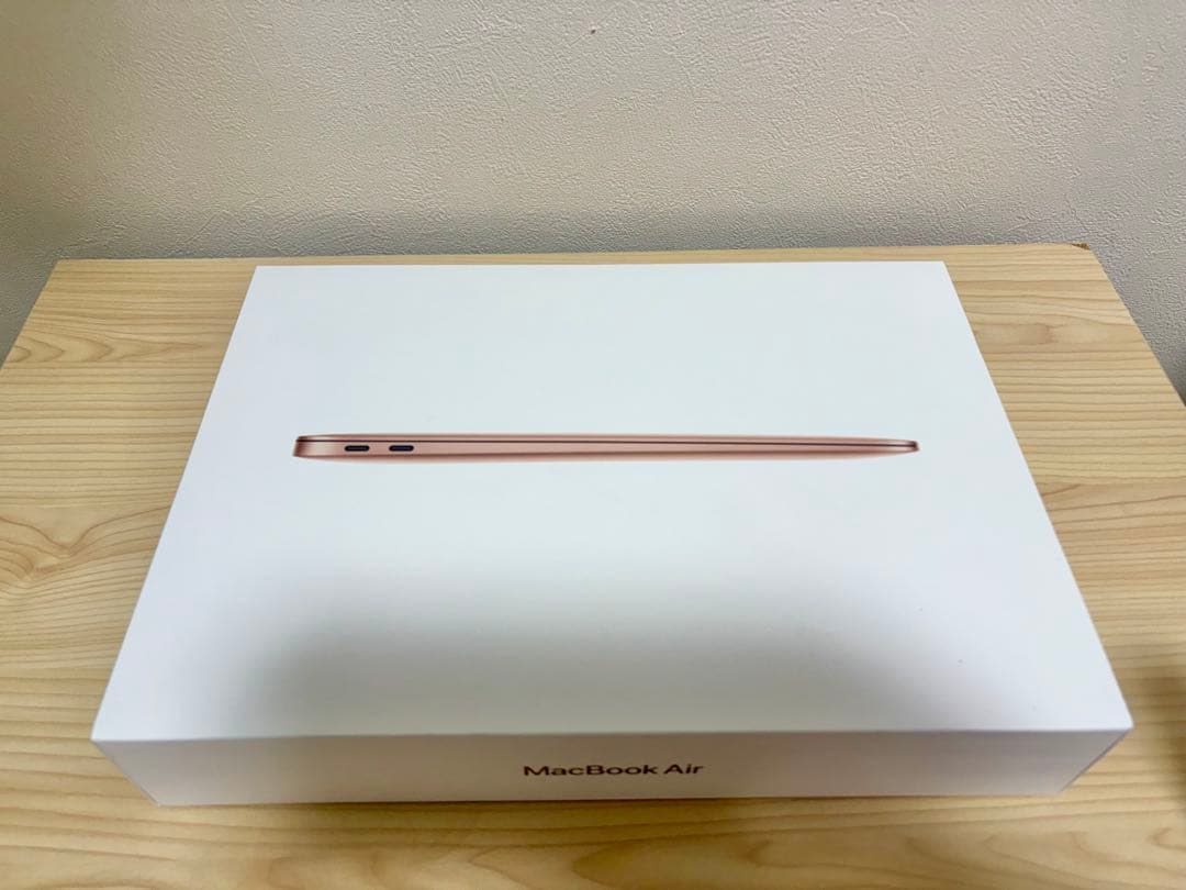 【美品】2020 MacBook Air 13インチ ゴールド