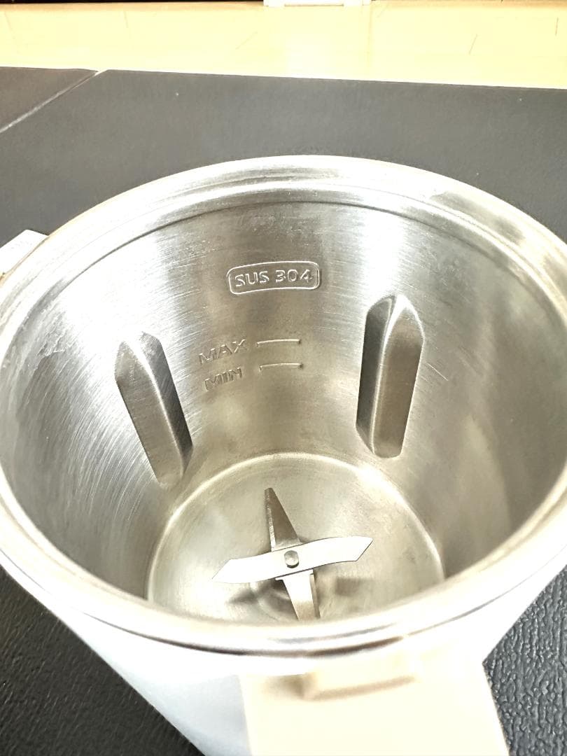 【ほぼ未使用】 SOYMIL PLUS (ソイミル) 豆乳メーカー ブレンダー