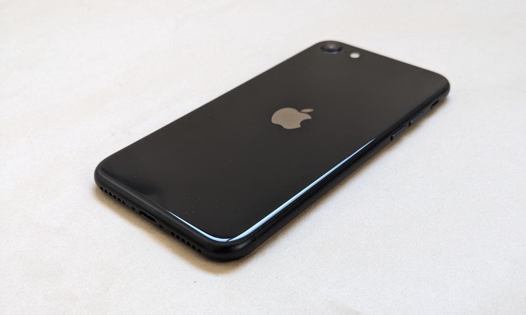 iPhone SE2 128GB 80％　SIMフリー 指紋認証対応　ブラック