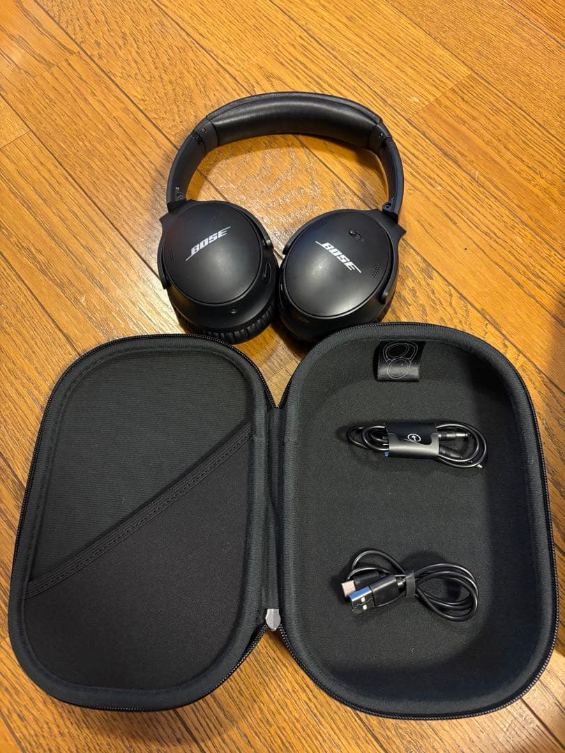 Bose QuietComfort 45 ワイヤレスヘッドホン　パッド新品交換済
