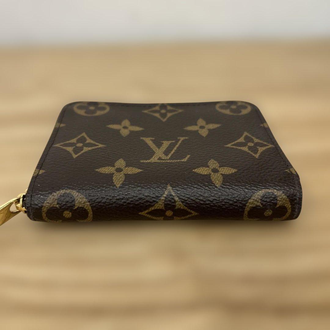 Louis Vuitton モノグラム ジッピーパース　M60067