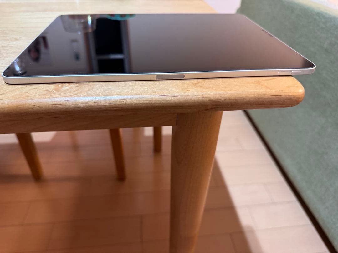 Apple iPad pro12.9インチ　64GB Wi-Fi第3世代