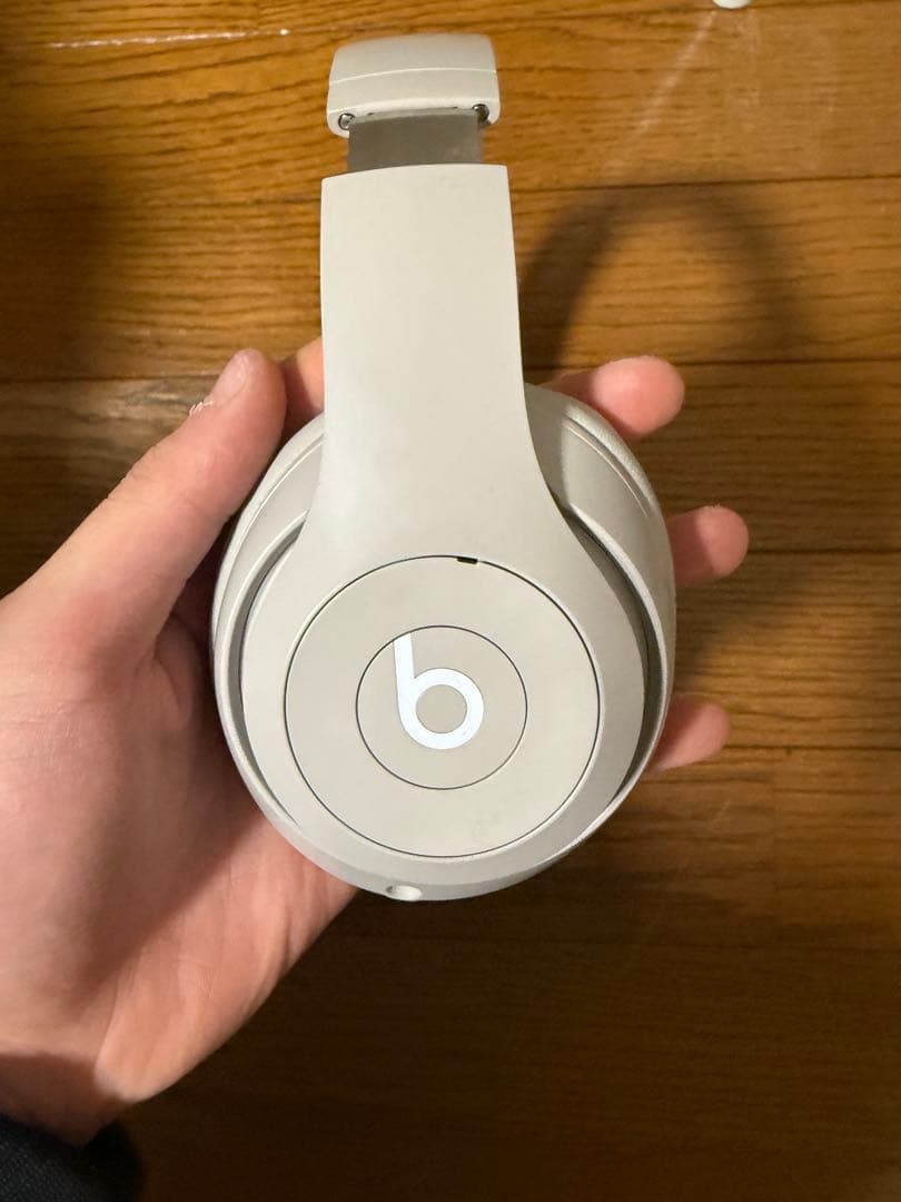 格安 Beats Studio pro sandstone ケース込み 明日発送