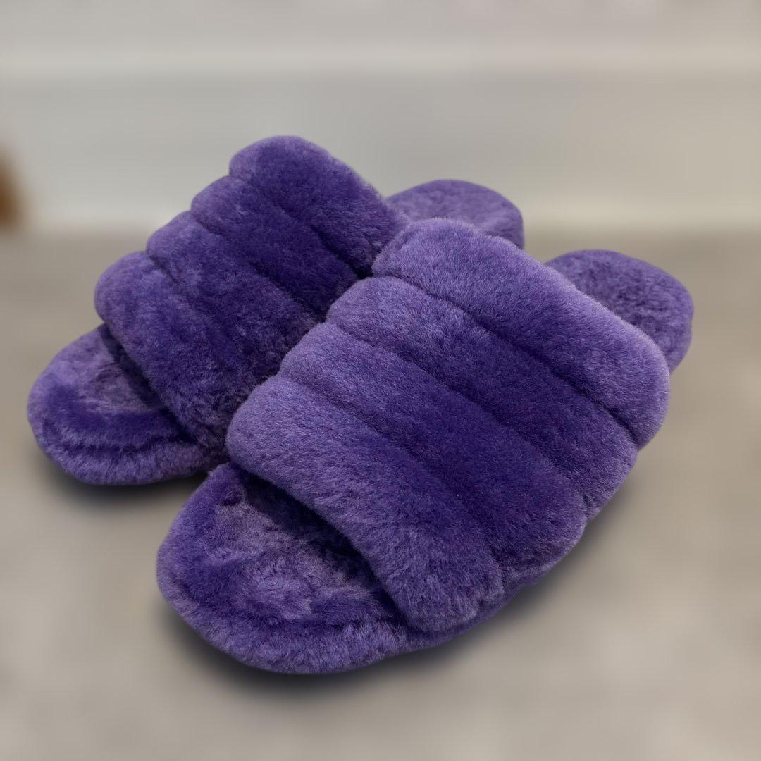 UGG パープル スリッパ サンダル UGG FLUFF ほぼ新品未使用