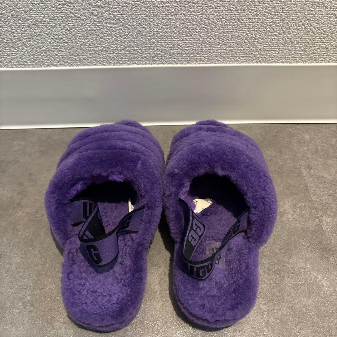 UGG パープル スリッパ サンダル UGG FLUFF ほぼ新品未使用