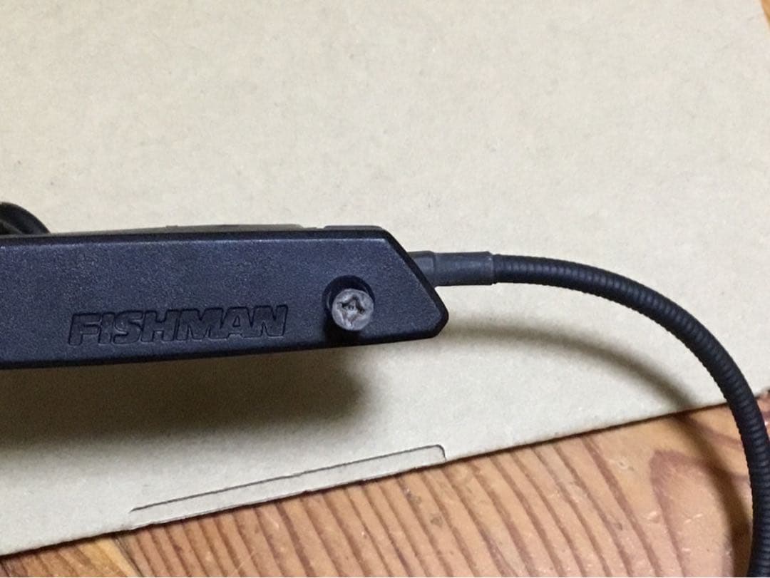 FISHMAN Rare Earth Blend ピックアップ