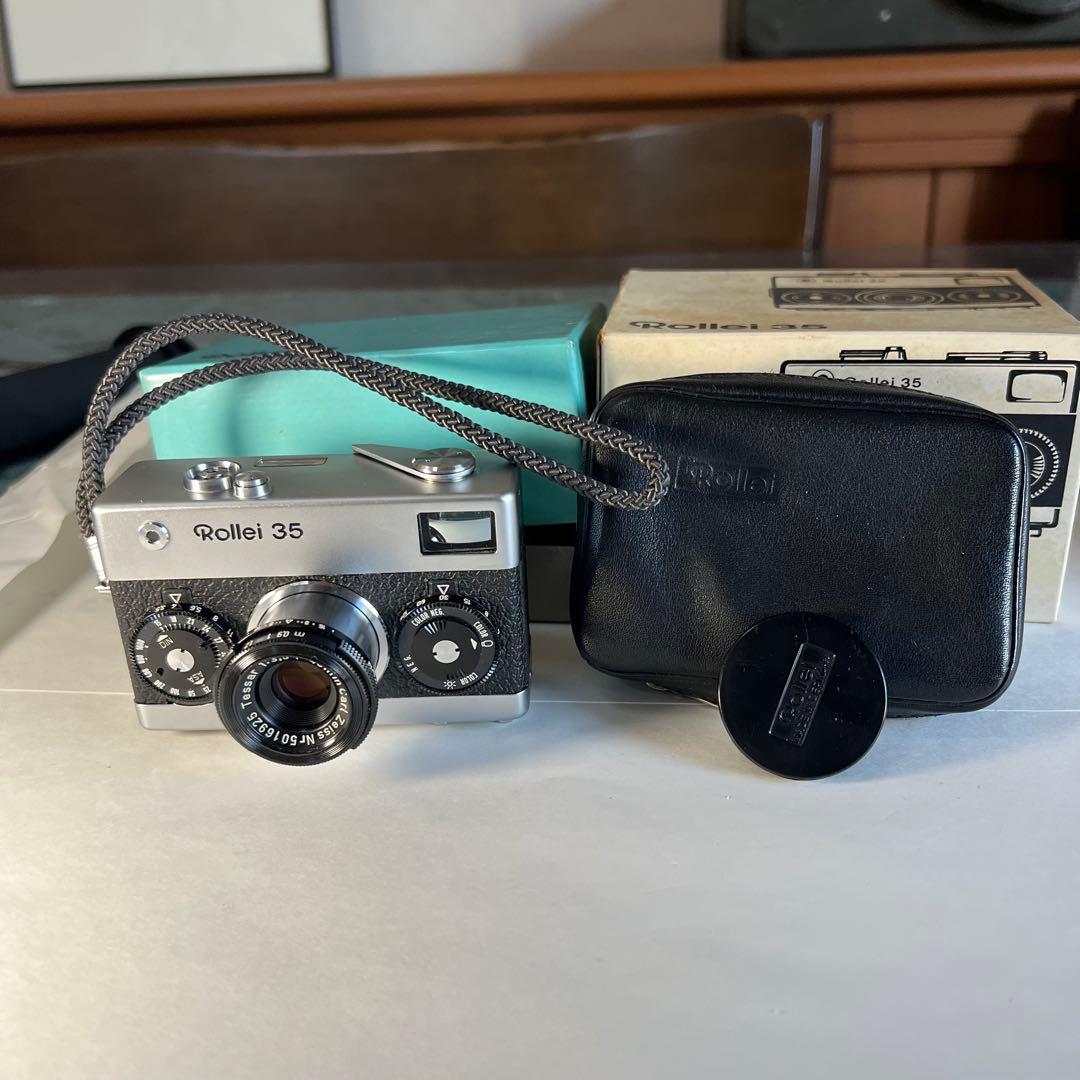 Rollei 35 フィルムカメラ　ドイツ製　純正ケース、レンズキャップ付極美