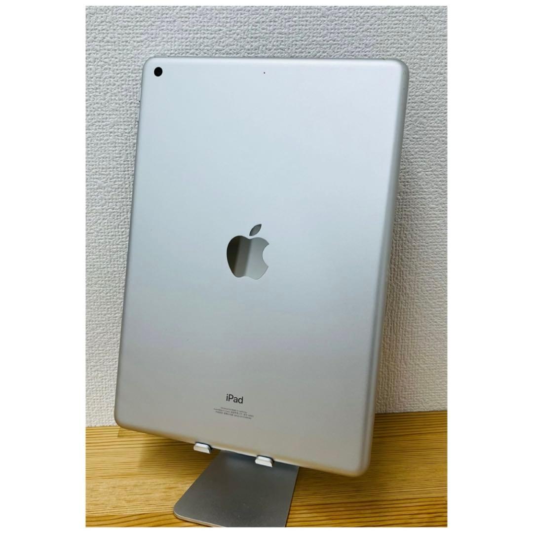 A 電池87% iPad 第9世代 256 GB シルバー Wi-Fi 本体