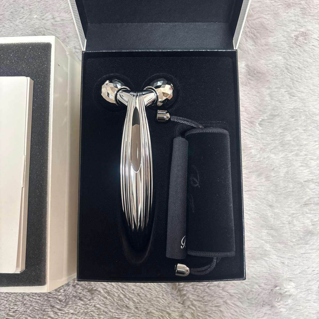 ReFa 美顔ローラー シルバー 専用ケース付き