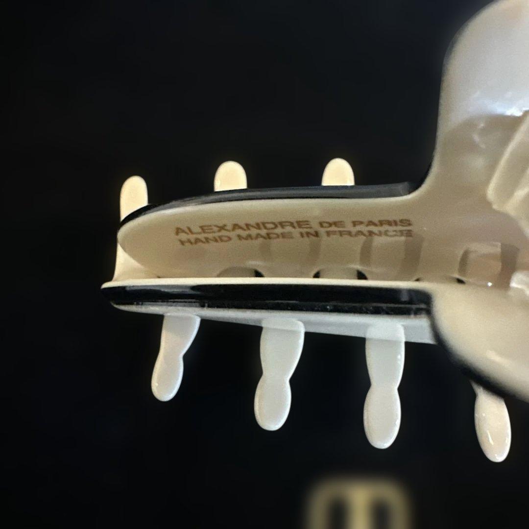 ALEXANDRE DE PARIS ベージュ