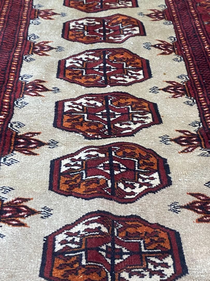 トライバルラグ　ヴィンテージラグ　ペルシャ絨毯　124cm×78cm