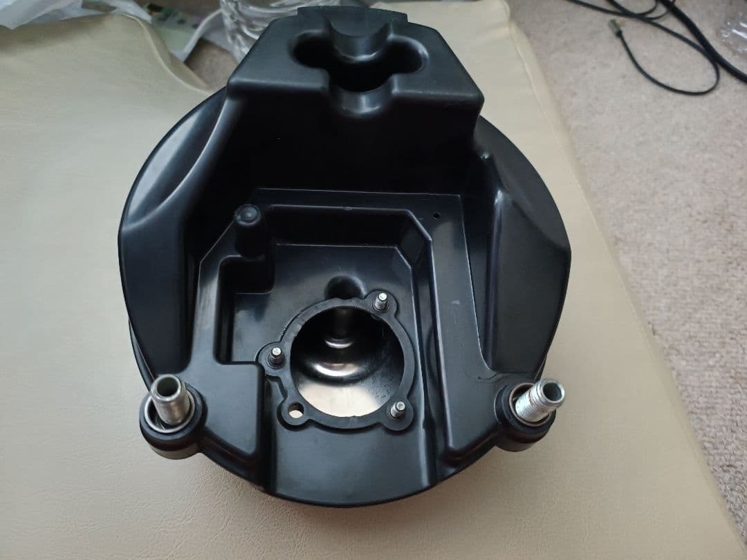 ハーレー エボリューション 純正 8インチエアクリーナー ブラケット＋カバー