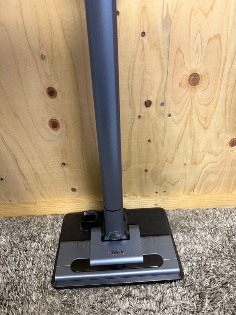 Shark シャーク　コードレス掃除機　CS200JLB