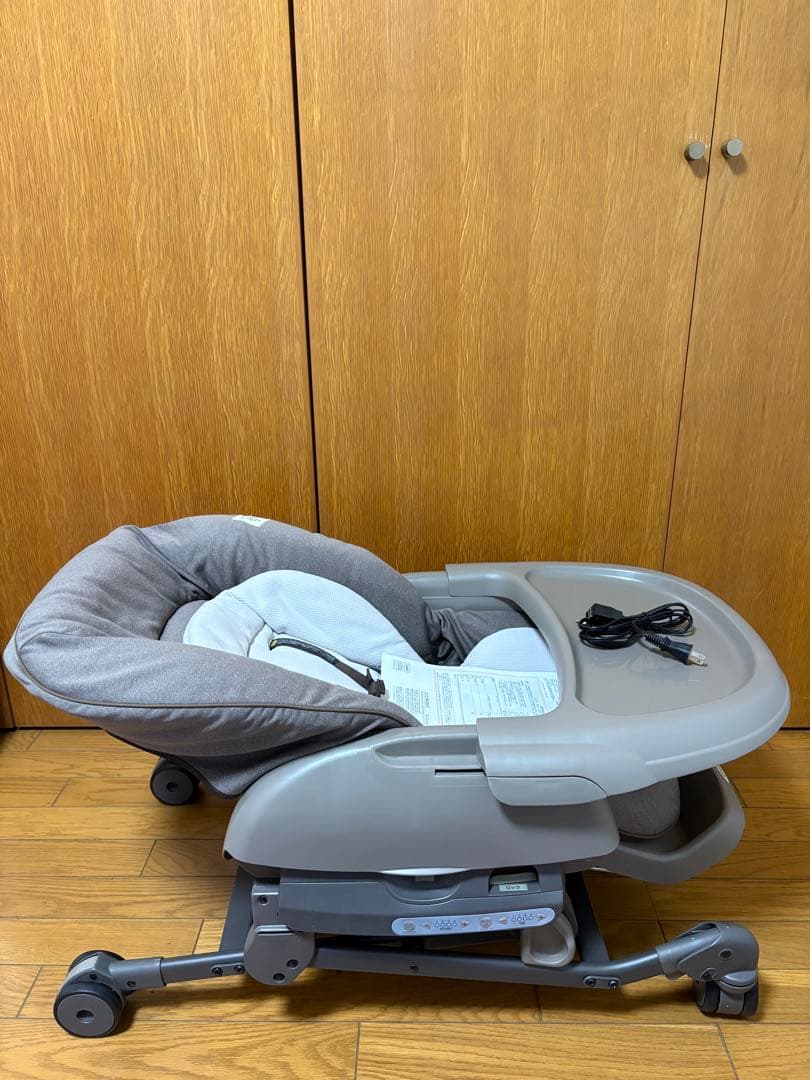 Combi コンビ ネムリラ AUTO SWING Simplight