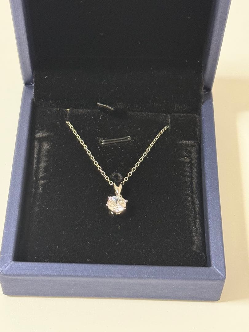 ネックレス　PT950刻印あり　　プラチナ　アクセサリー