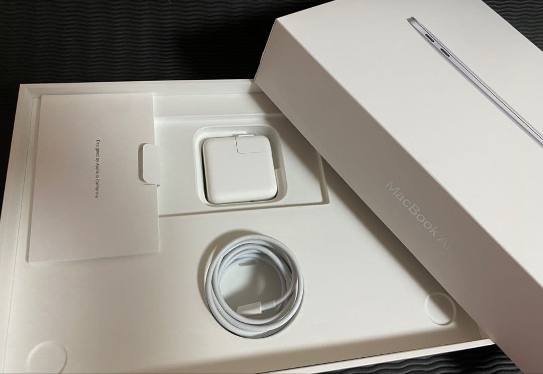 Apple MacBook Air シルバー 本体