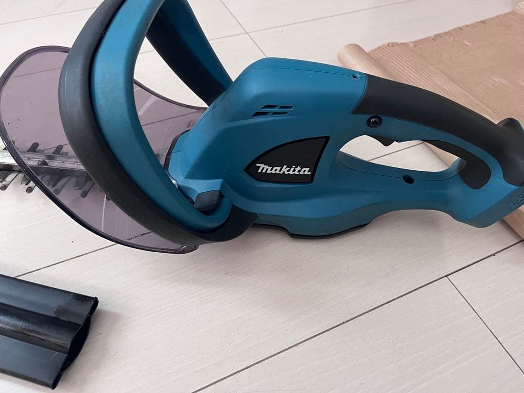 Makita ヘッジトリマー DUH523 充電器付き
