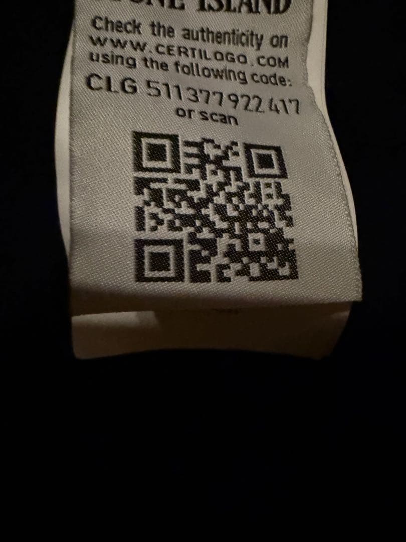 stone  ジップ　ニット