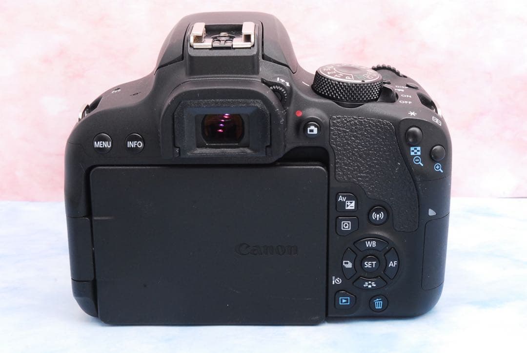 キャノン Canon kiss X9i⭐︎一眼レフカメラ⭐︎超望遠レンズ付