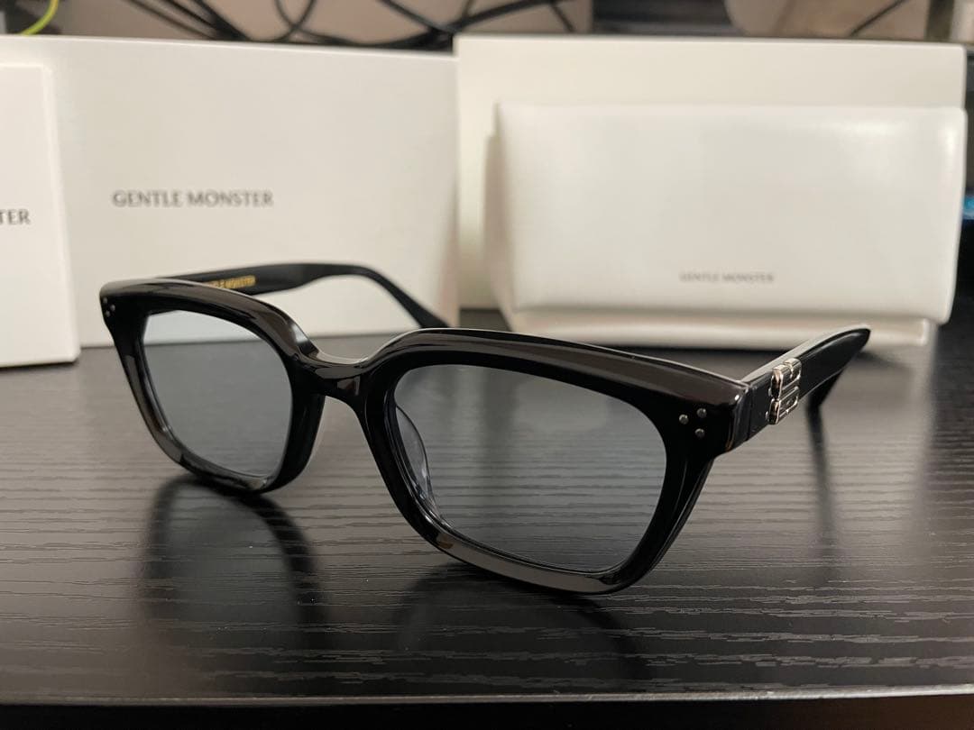 GENTLE MONSTER MUSEE 01 BL メガネ　サングラス