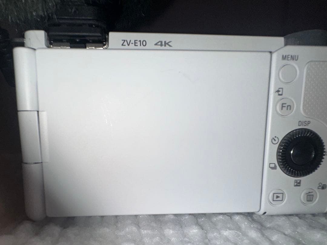 【む】SONYZV-E10 ホワイトミラーレス一眼