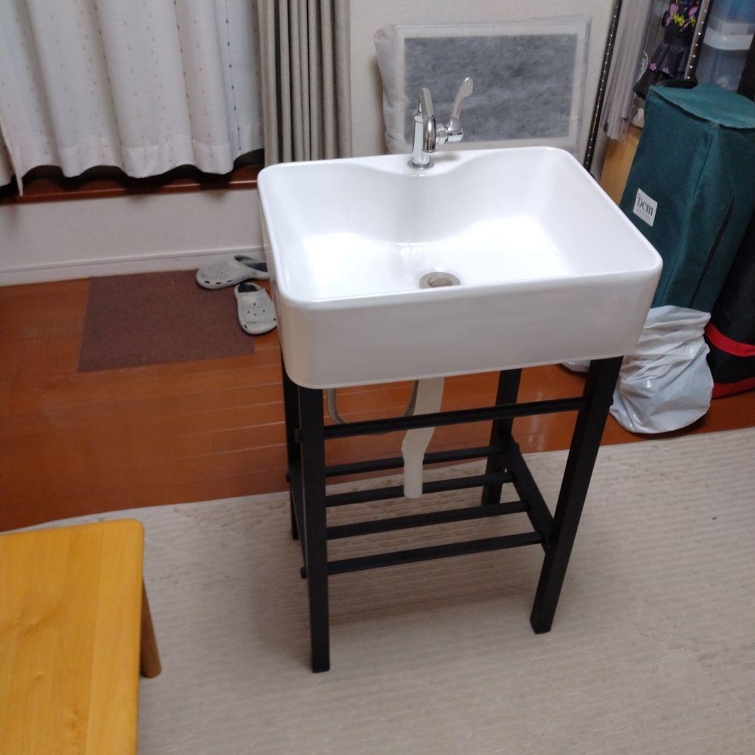 陶器製シンク スチールスタンド付き