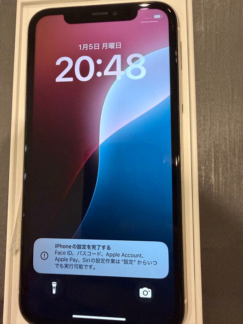 iPhone11 本体　ホワイト　128G