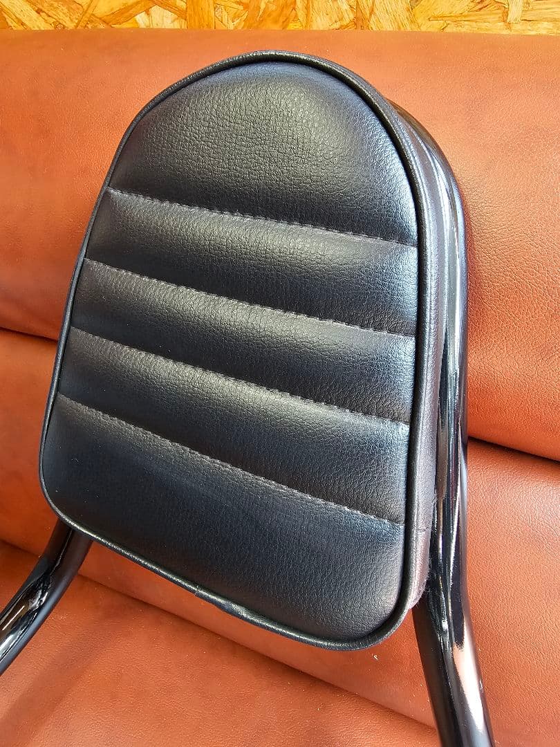 --xページ--YAMAHA BOLT スリップオンマフラー/バックレスト