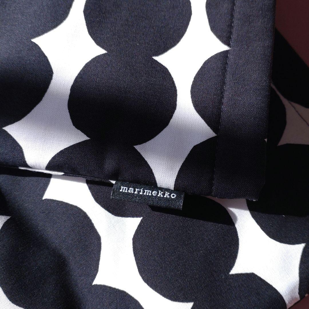 新品marimekko ドット柄エプロン・ミトン3点セット