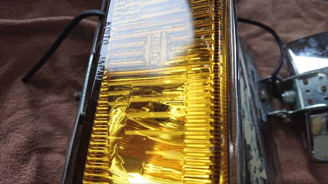 コイトフォグランプ　メッキ　4個　２４ボルト球　ワンオフステー付き　レトロ当時物