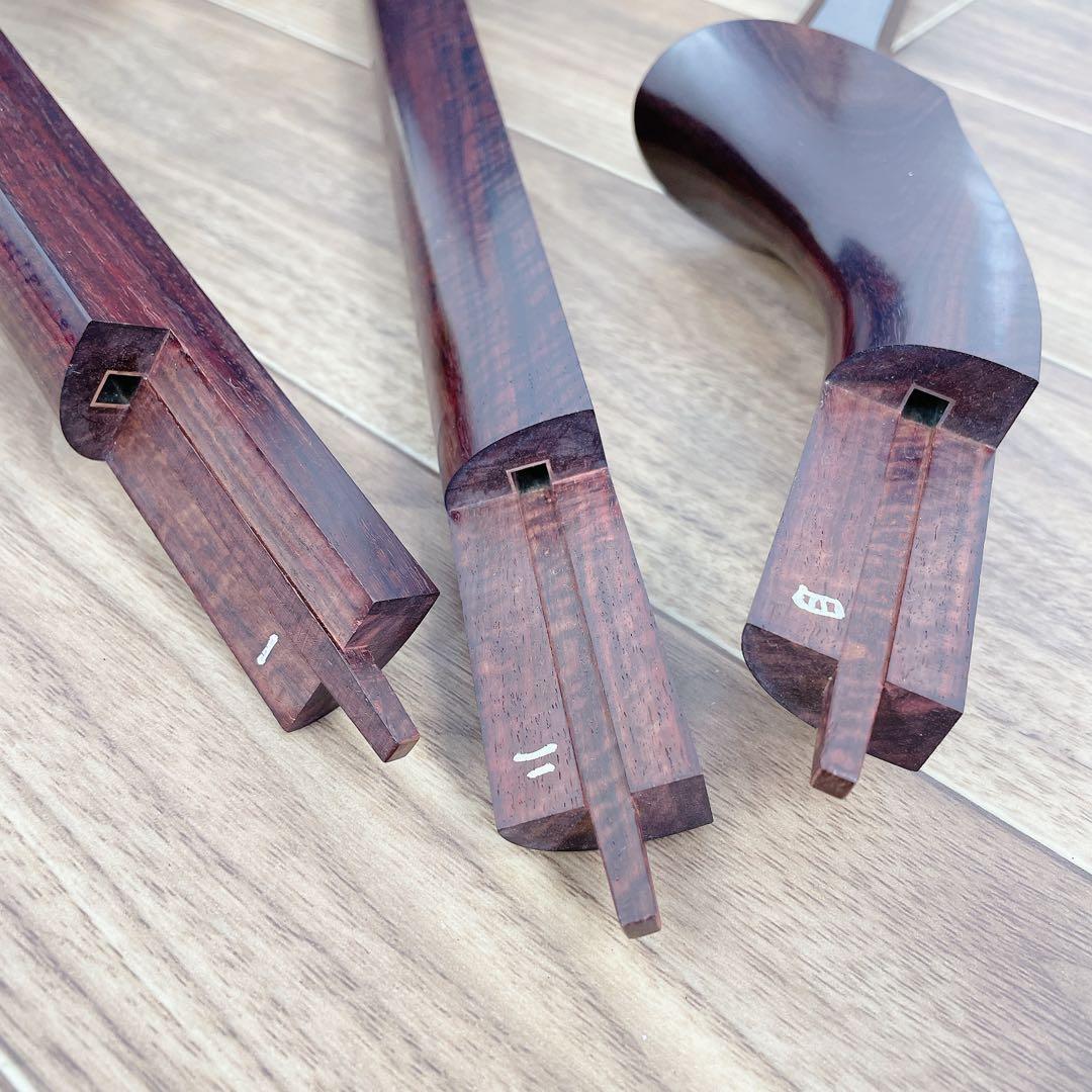 高級三味線 紅木 虎トチ 子持ち綾杉胴 一本溝 金ホゾ 細棹 東さわり 和楽器