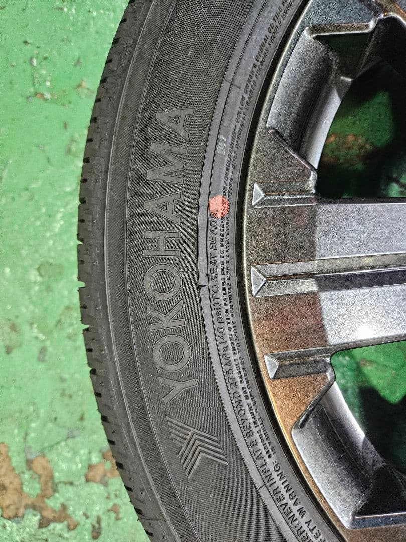 デリカD5 ジャスパー 18インチ 純正ホイールタイヤセット