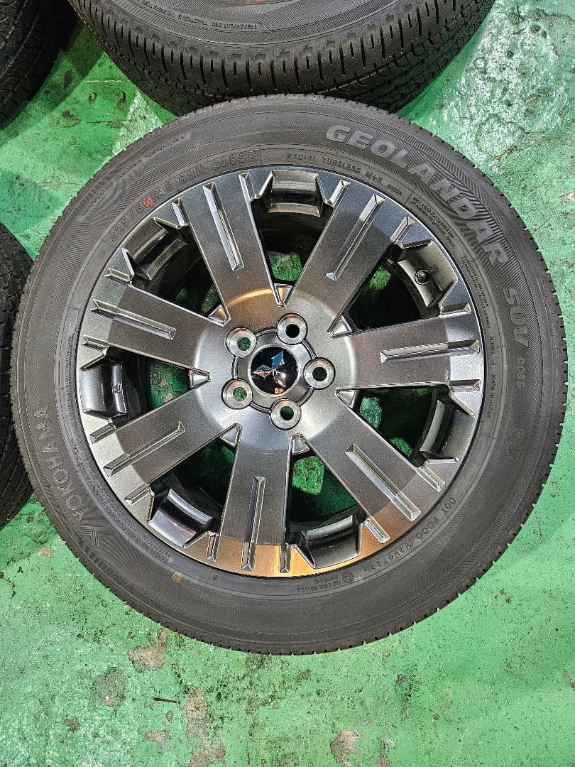 デリカD5 ジャスパー 18インチ 純正ホイールタイヤセット