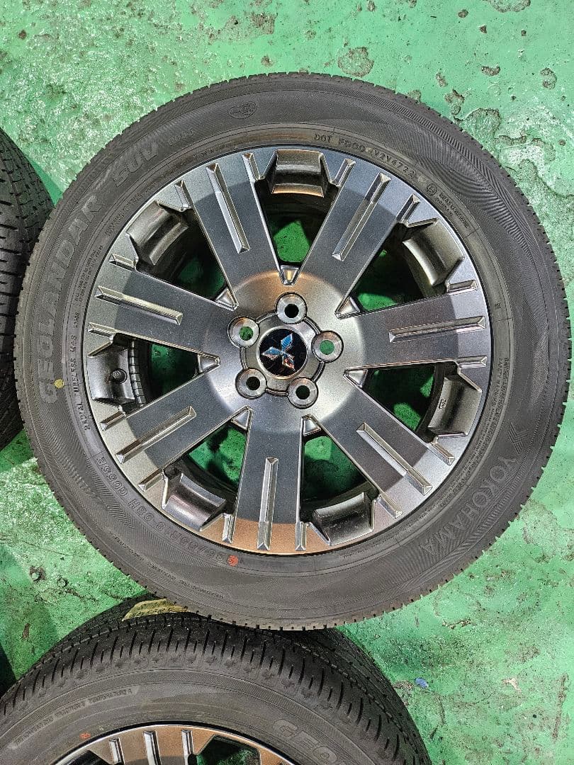 デリカD5 ジャスパー 18インチ 純正ホイールタイヤセット