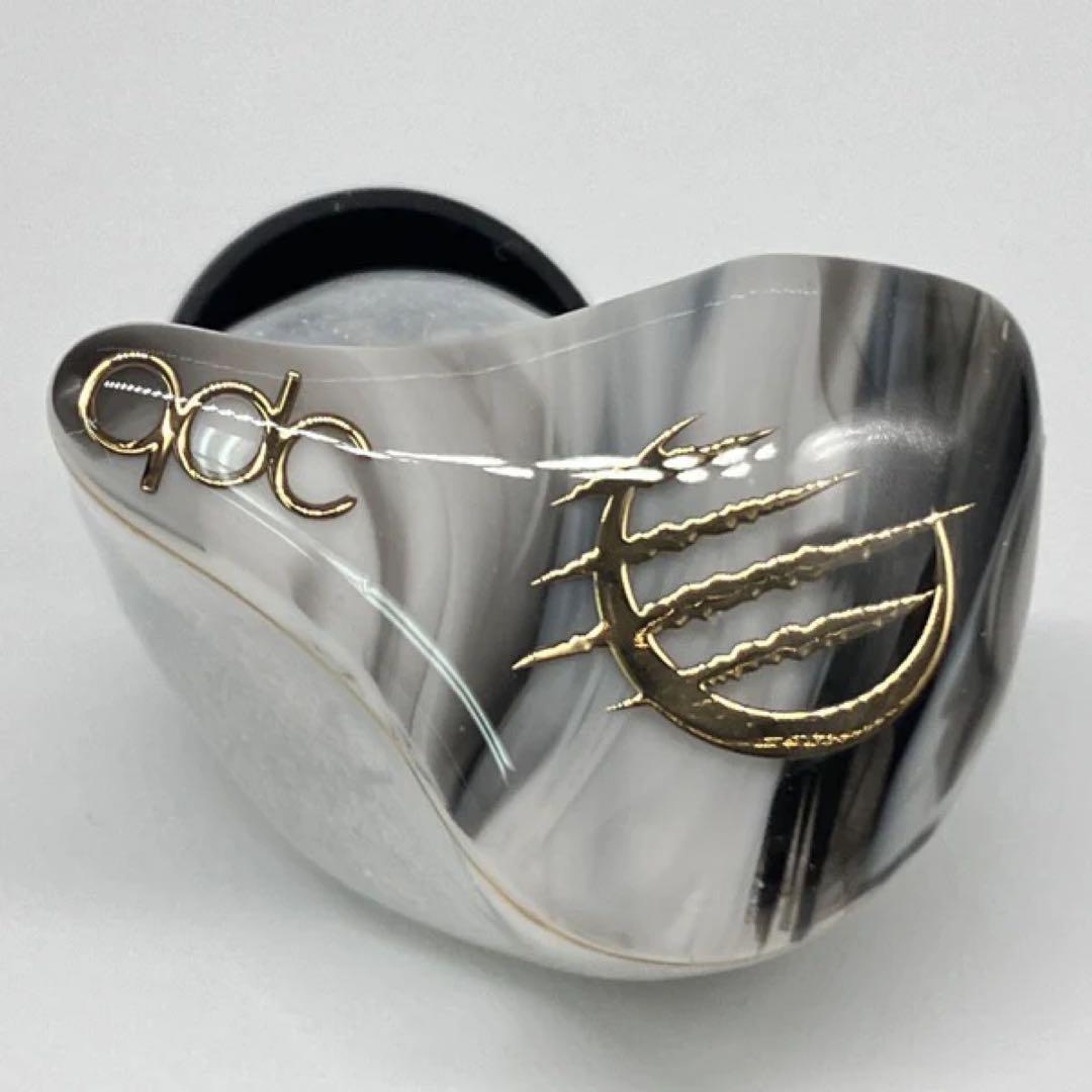 イヤホン qdc WHITE TIGER II